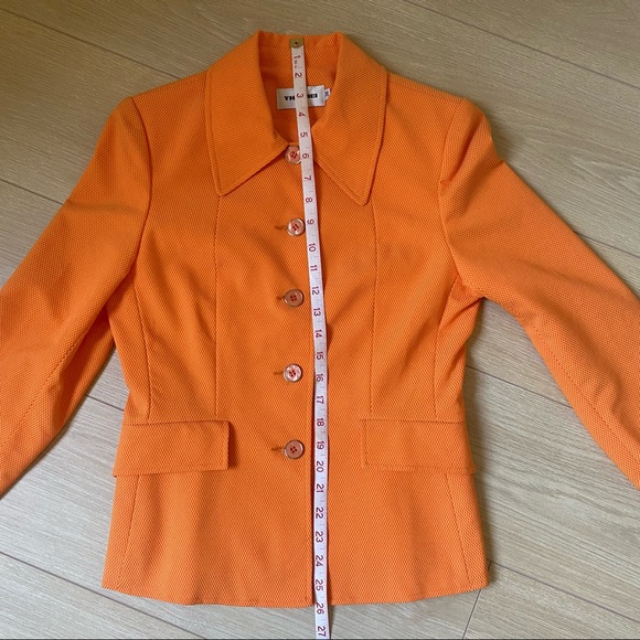 orange skirt - Picture 6 of 13